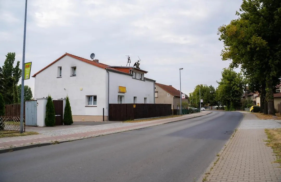Pension Sxf-1